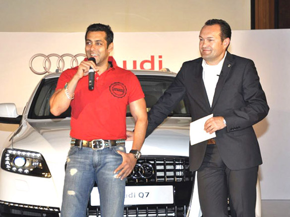 salman khan gets a new audi q7 4