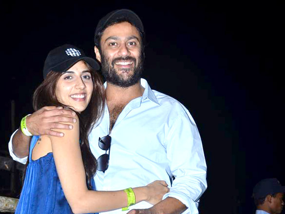 shazahn padamsee and shraddha kapoor snapped at the sunburn festival 8