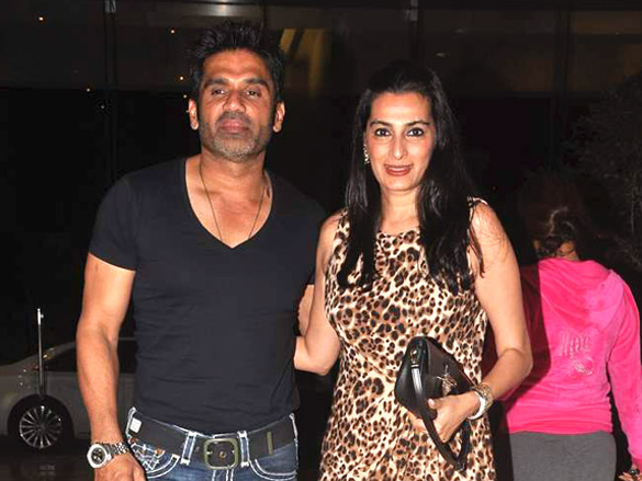 farah khans house warming bash 32