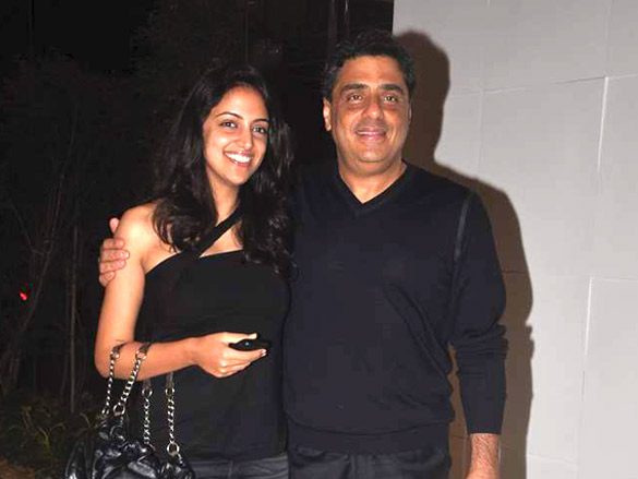 farah khans house warming bash 57