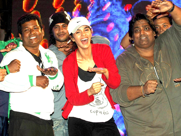 mallika sherawats rehearsal for new year eve 2