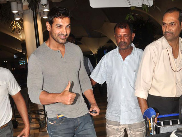 john and priya snapped at the airport 5