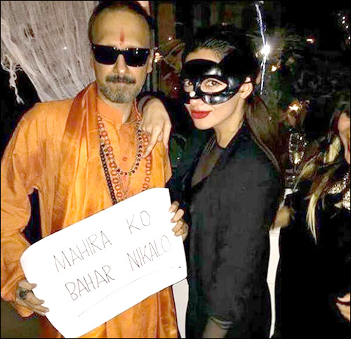 Mahira Khan apologizes for the controversial Halloween picture