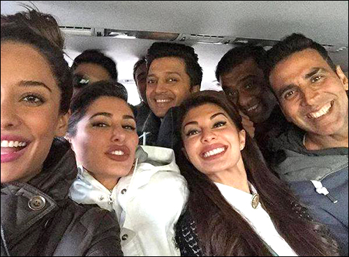 Check out: Housefull team enjoy their shoot in London