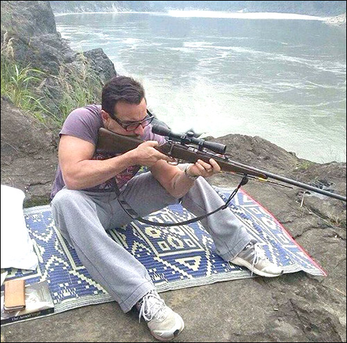 check out kangna ranaut saif ali khan and shahid kapoor shoot for rangoon 3