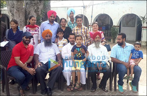 Aamir Khan shoots Dangal in one of oldest schools of Punjab