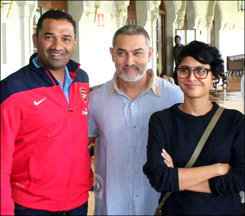 Check out: Aamir Khan’s new look for Dangal