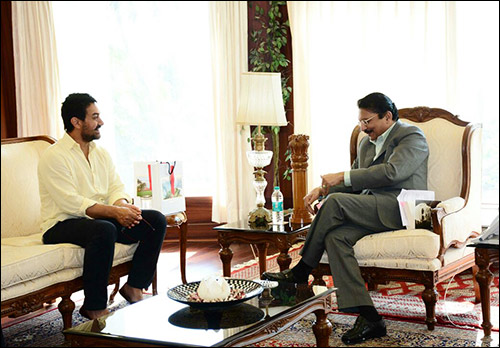 Check out: Aamir Khan meets Maharashtra governor Vidyasagar Rao