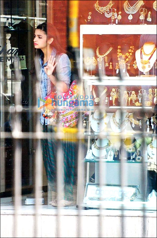 Check out: Alia Bhatt in Humpty Sharma Ki Dulhaniya