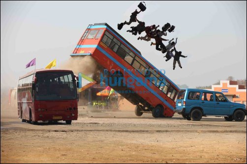 Rohit Shetty blows up buses in Bol Bachchan