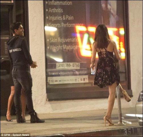 Check out: Freida Pinto does pole dancing moves in high spirits