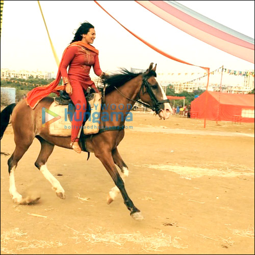 Check out: Sonakshi goes horse riding in her free time