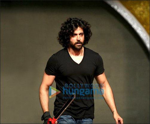 Hrithik’s current look is for Bhansali’s Guzaarish Hrithik’s current look is for Bhansali’s Guzaarish