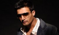 “SRK has not changed one bit since I worked with him in Mohabbatein” – Jimmy Sheirgill