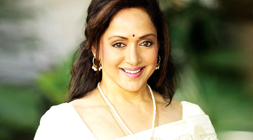 Hema Malini to compete with screen daughter for Rajkummar Rao’s attention