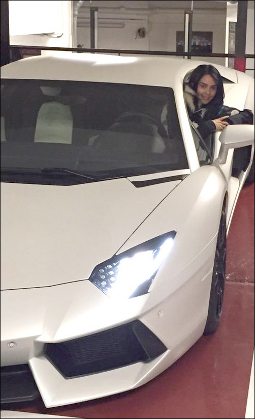 Check out: Mallika Sherawat flaunts her new present, a Lamborghini