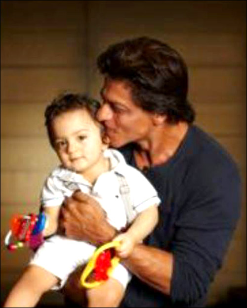 Check out: The first picture of Shah Rukh Khan’s son AbRam