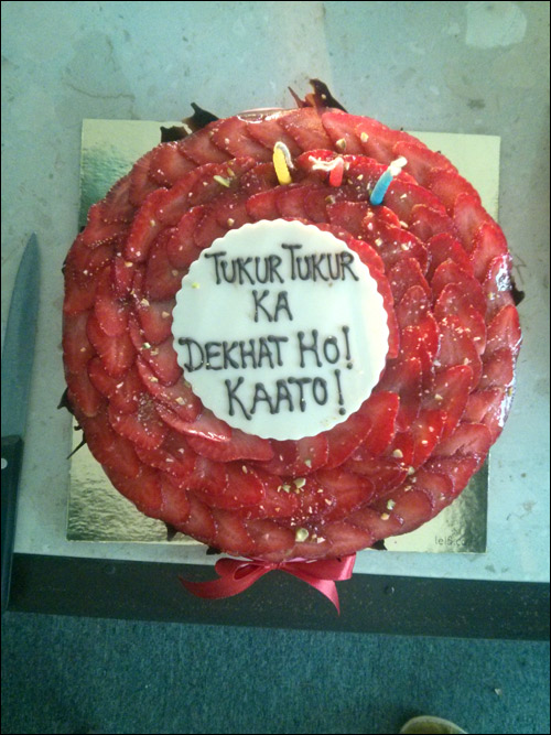 Check out: Rajkumar Hirani gets a birthday surprise