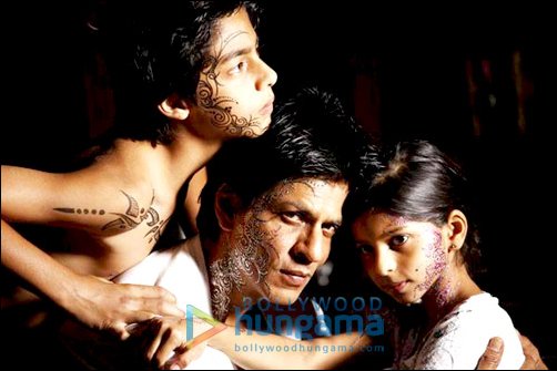 SRK does special photo shoot with his kids