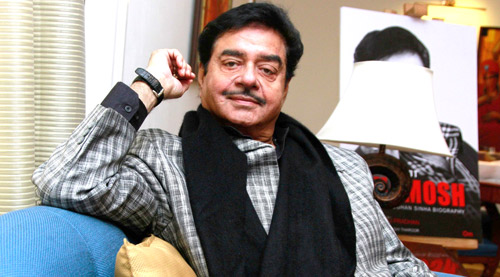 “We belong to a nation that preaches non-violence, yet we have violence being perpetrated in the premises of the court” – Shatrughan Sinha