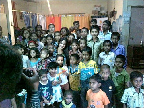 Sonal spends time with HIV affected kids