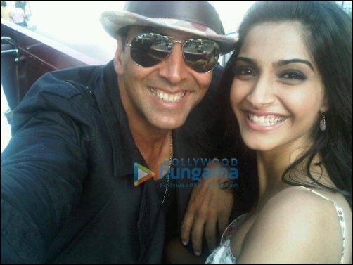 Sonam Kapoor shoots her first song with Akshay Kumar