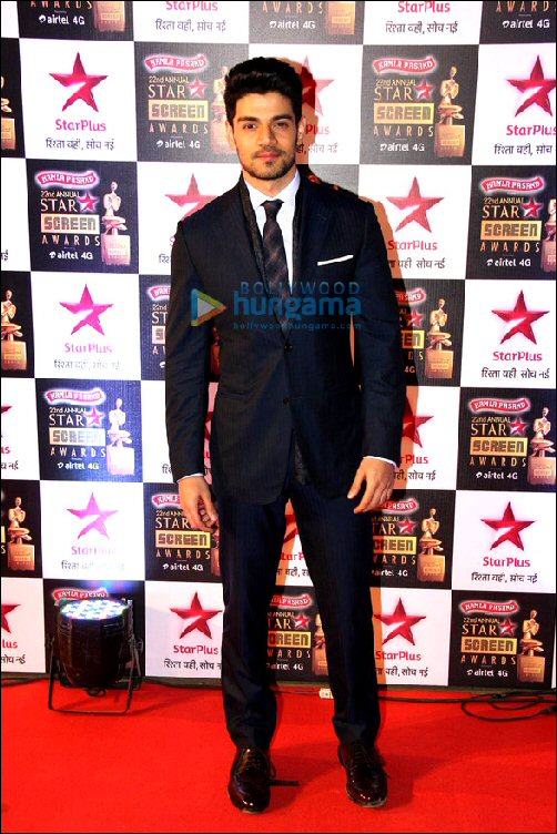 style check star screen awards 2016 male 6