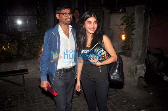 shruti haasan kunal kapoor snapped in bandra 4