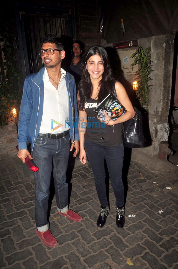 shruti haasan kunal kapoor snapped in bandra 7