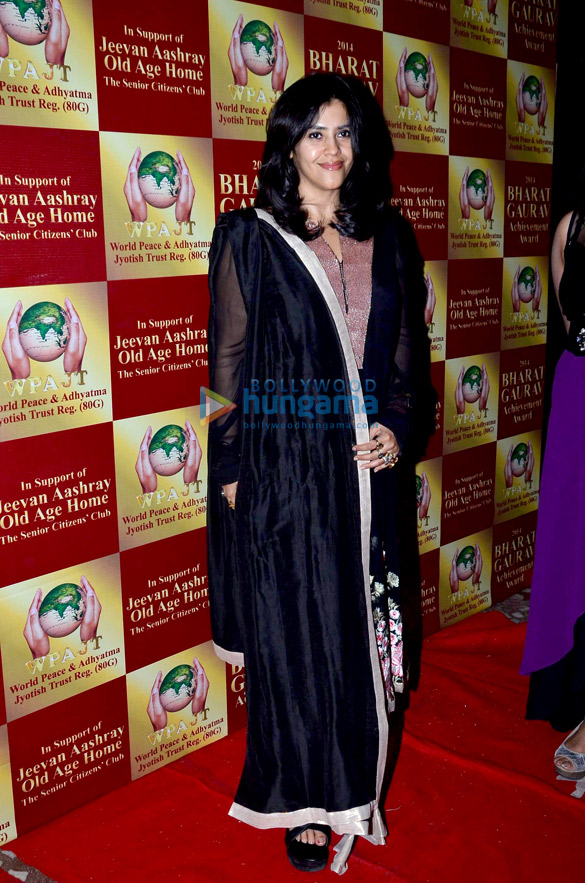 ekta kapoor at bharat gaurav achievement award 2014 2