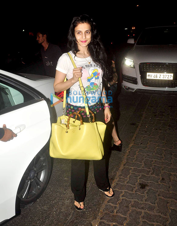 ameesha patel snapped in bandra 5