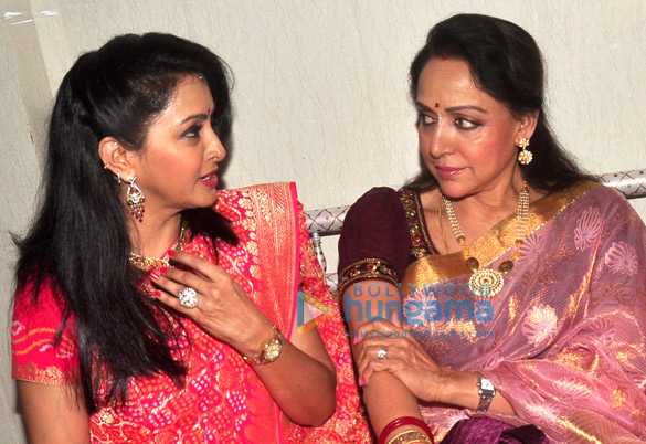 launch of dr veena mundhras album shri hari vani git 7