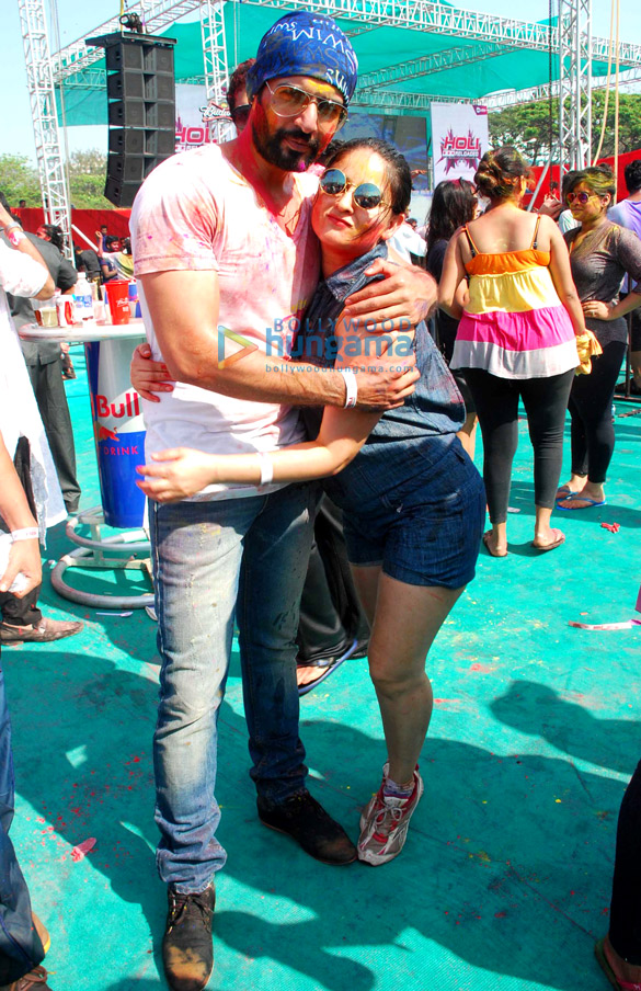 celebrities at plus91 holi reloaded 2015 19