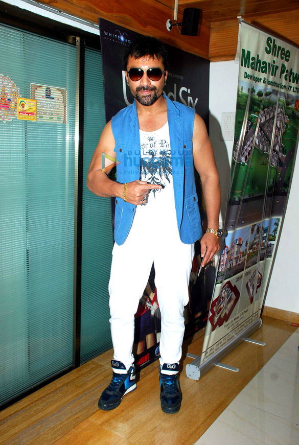 launch of madhushrees album bawara na ban 10