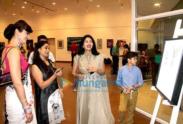 pooja batra deepti bhatnagar grace rekha ranas art collection show benaras to bombay romancing with art 5