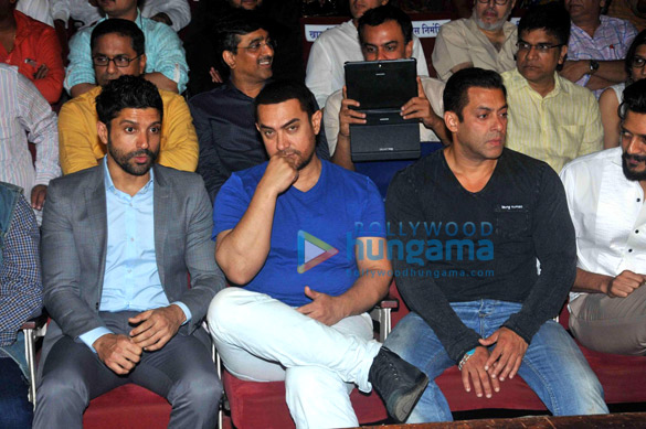aamir khan salman khan farhan akhtar riteish deshmukh raj thackeray meet to discuss a better mumbai 10