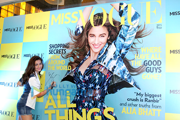 alia bhatt launches the first edition of miss vogue india 3