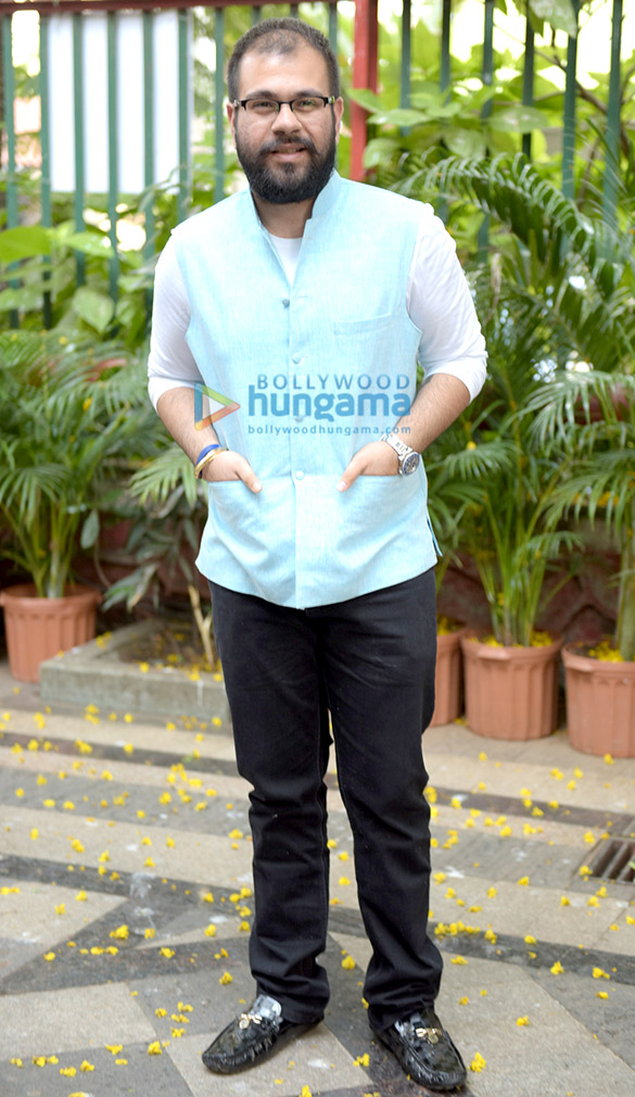celebs grace the bharat dorris hair and makeup 2015 fashion show 31