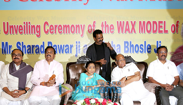 unveiling of sharad pawar asha bhosles wax statue at mca lounge 2