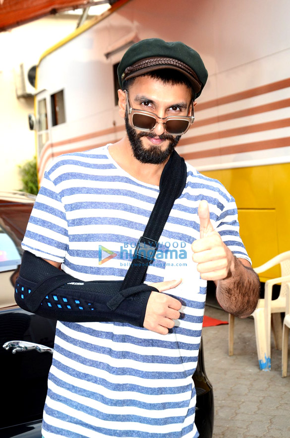 ranveer singh snapped at mehboob studio 2