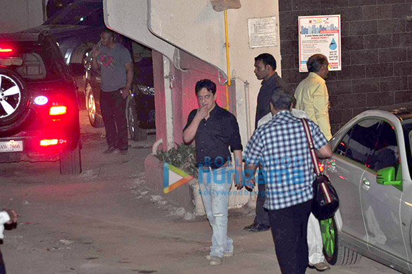 celebs visit salman khan at his house in bandra 20