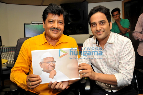 udit narayan records a song for the film anna 6