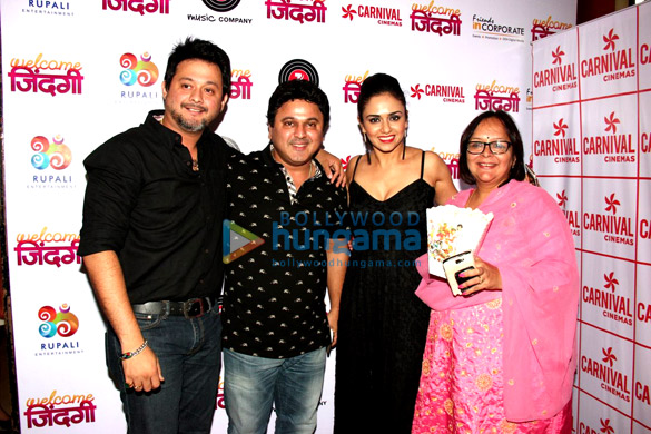 carnival cinemas hosts the premiere of marathi film welcome zindagi 5