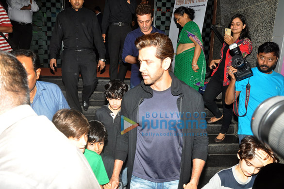 hrithik roshan snapped with kids post a screening of inside out 3