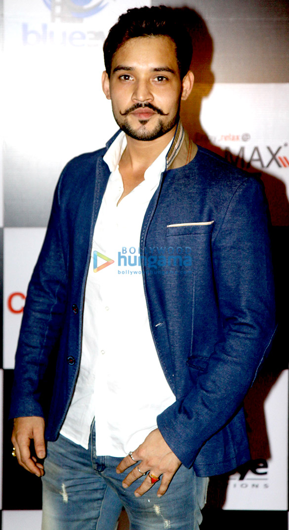 premiere of marathi film janiva at cinemax andheri 28