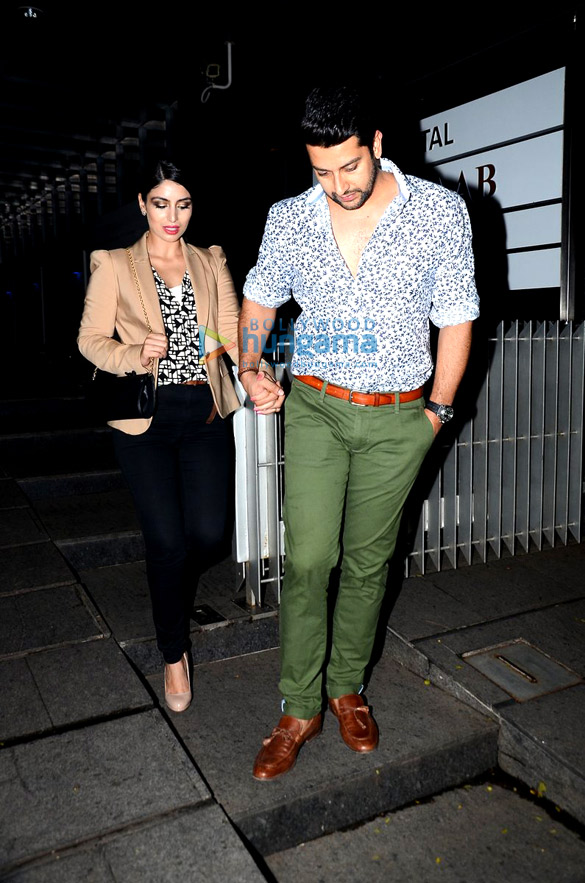 aftab shivdasani snapped with his wife at hakassan 3