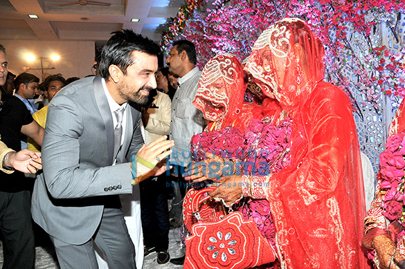 ajaz khan supports ijtemai nikah mass marriages 2