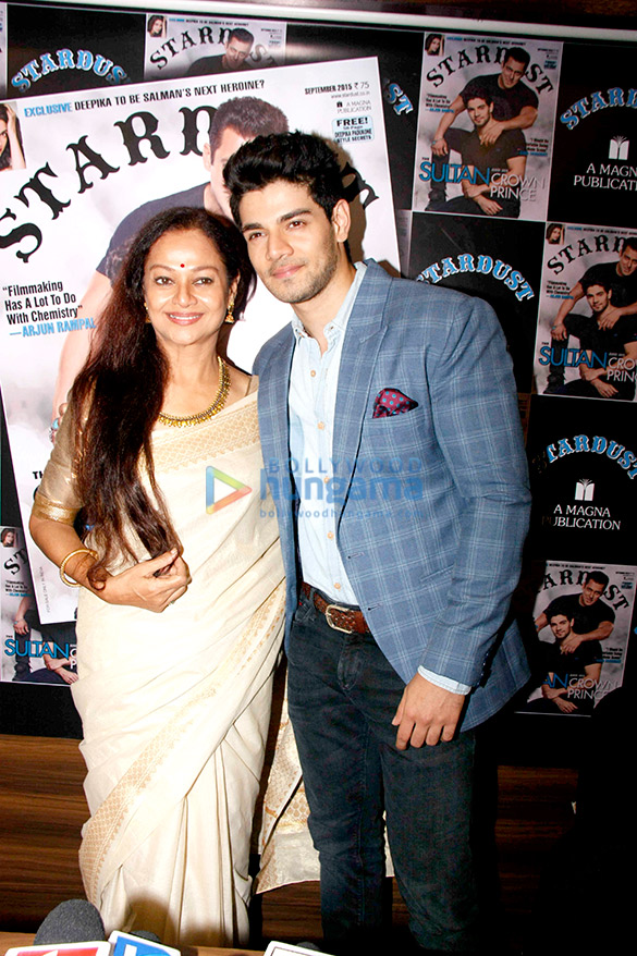 sooraj pancholi launches latest issue of stardust magazine 5