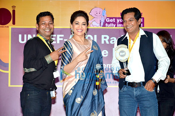 madhuri dixit graces the unicef awards 3