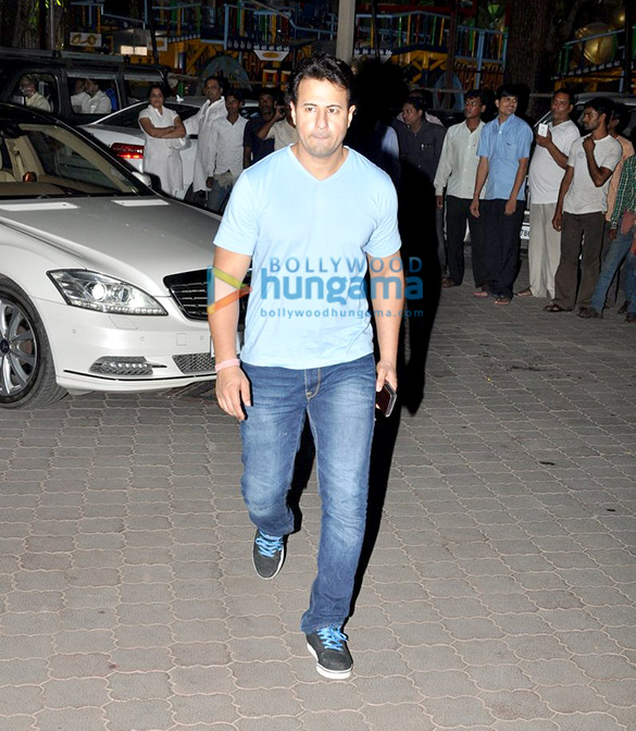 aadesh shrivastavs prayer meet 27